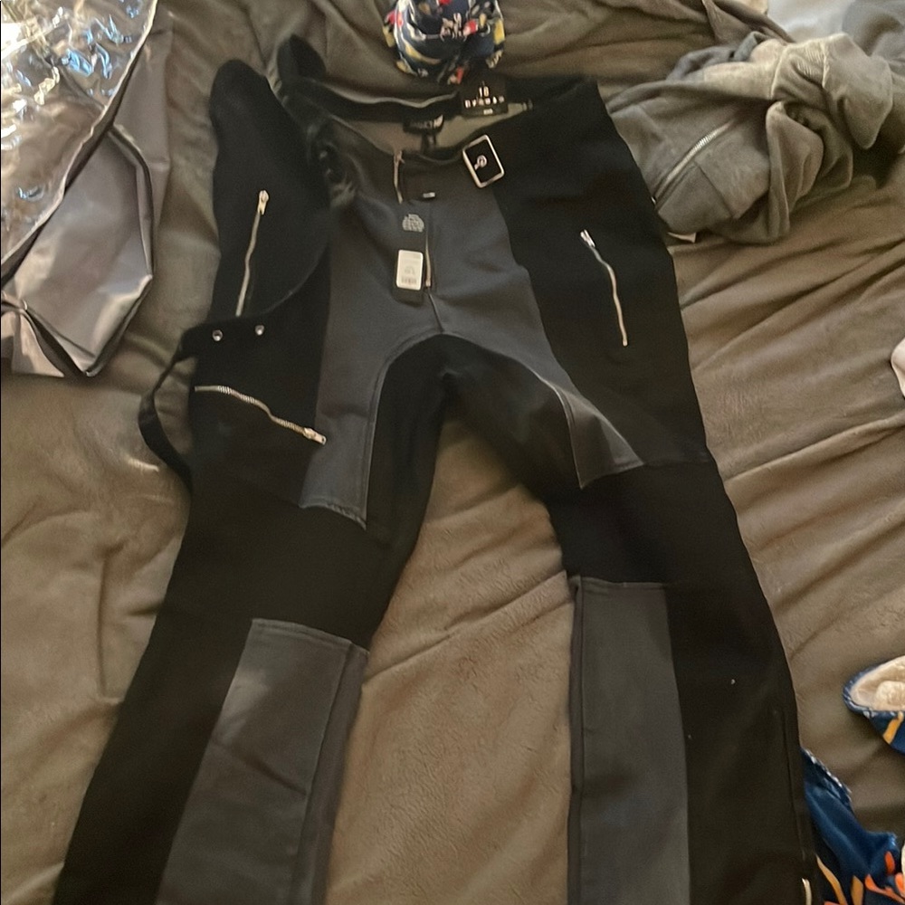 Fashion Nova Black and Gray Straight Leg Jeans